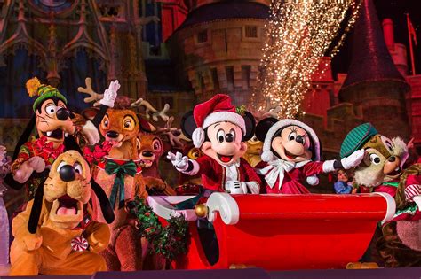 Celebrate a Magical Xmas with Mickey Mouse and Friends at Disney's Magic Kingdom